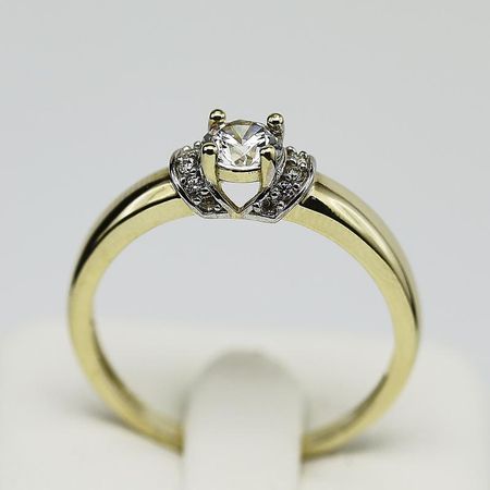 Pierścionek Złoty Z Cyrkoniami 2.23g PR. 585