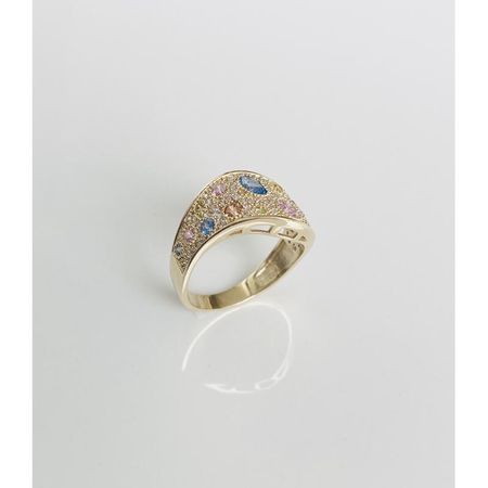 EFEKTOWNY PIERŚCIONEK Z PASTELOWYMI CYRKONIAMI