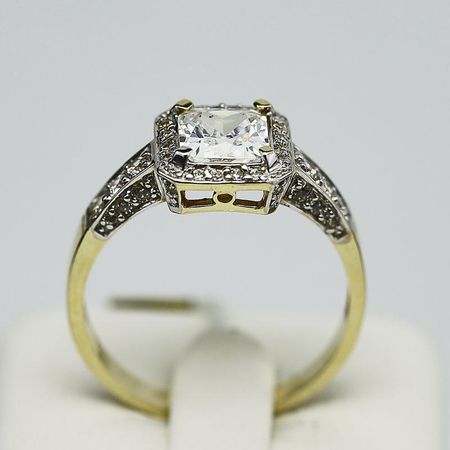 Pierścionek Złoty Z Cyrkoniami  3.33g