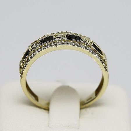 Pierścionek Złoty Czarne I Białe Cyrkonie  2.57g