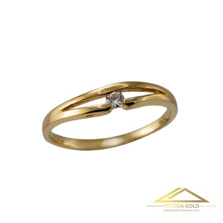 Złoty pierścionek z brylantem o masie 0,05 ct oraz wadze 1,57g