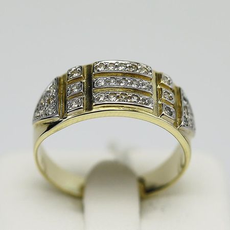 Pierścionek Złoty Z Cyrkoniami 4.34g PR. 585