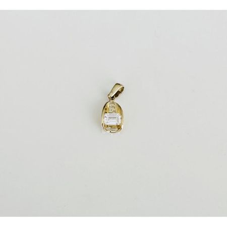 WISIOREK Z CYRKONIĄ O SZLIFIE SZMARAGDOWYM MNIEJSZY